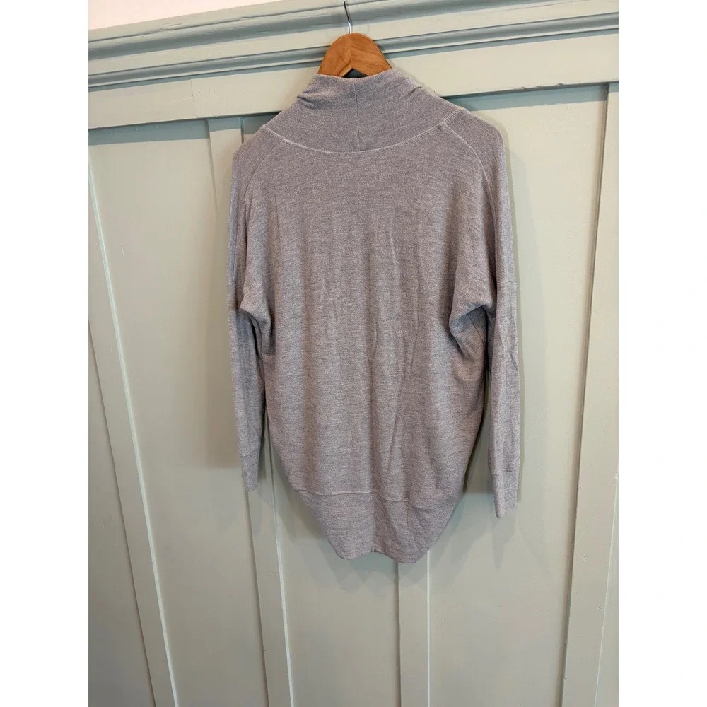 Anthropologie Sundry Follow Me To The Sea Graphic Cocoon Cardigan Gray XS Cozy